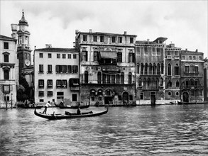 italia, venezia, facciata del palazzo da mosto, 1930 1940