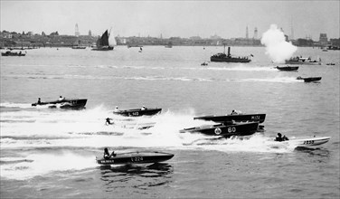 italie, venise, compétition internationale de bateaux à moteur sur le lido, 1933