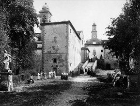 italie, toscane, vaglia, vue du couvent de montesenario, 1900 1910