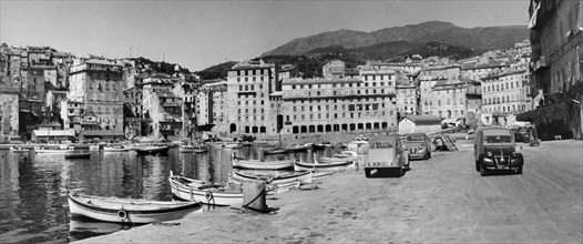 europe, france, corse, bastia, vue du vieux port, 1950