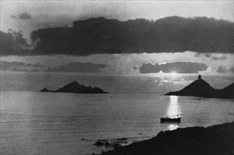 europe, france, corse, vue des îles sanguines, 1920 1930