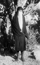 europa, grecia, rodi, donna in abbigliamento tipico, 1920 1930