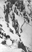europa, italia, trentino alto adige, bolzano, esploratori sul monte ortles, 1910 1920