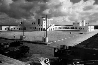 afrique, libye, village italien sur la route du littoral, 1947