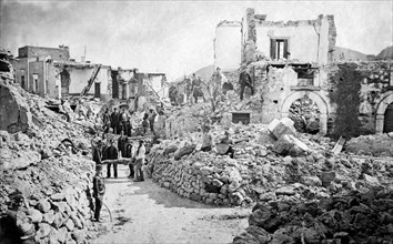 italia, campania, isola d'ischia, effetto del terremoto a casamicciola, 1881