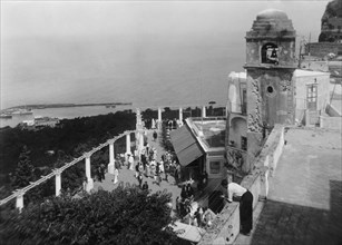 italie, campanie, île de capri, la terrasse du funiculaire, 1930 1940