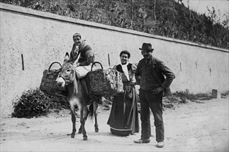 italia, campania, napoli, scene di vita, le lavandaie del vomero, 1900 1910