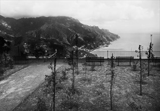 italie, campanie, ravello, terrasse panoramique princesse du piedmont, 1930