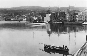 italia, campania, pozzuoli, il porto, 1920 1930