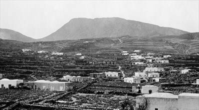 europe, italie, sicile, trapani, île de pantelleria, panorama, 1920 1930