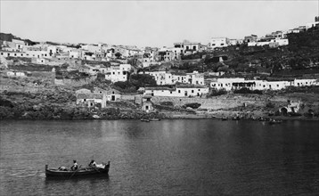 italie, sicile, l'île d'ustica, le débarquement sur l'île, 1922