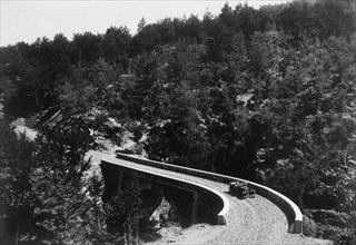 europe, italie, calabre, la route de reggio à aspromonte, 1930