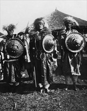 afrique, eritrea, guerriers au festival de mascal, 1900 1910