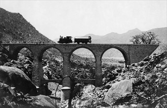 afrique, eritrea, viaduc ferroviaire d'asciadira, section cheren - agordat, 1910 1920