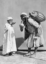 africa, egitto, il cairo, venditore d'acqua, 1878