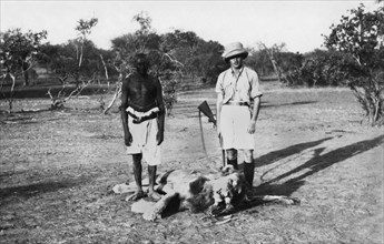 afrique, eritrea, chasse au lion, 1920 1930