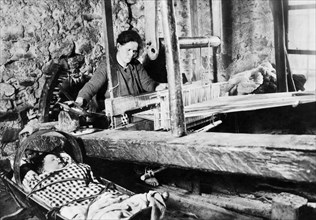 europa, italia, piemonte, corio canavese, una filatrice, 1920 1930