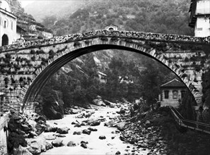 europa, italia, valle d'aosta, pont saint martin, ponte romano, 1910 1920