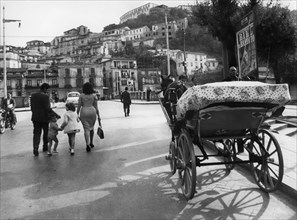 europe, italie, calabre, cosenza, rue de la ville, 1962