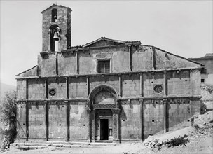 europa, italia, abruzzo, bazzano, la chiesa di santa giusta, 1910 1920