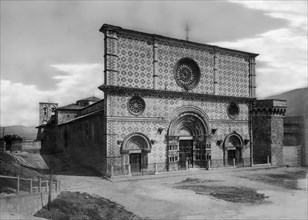 europe, italie, abruzzes, l'aquila, église de santa maria di collemaggio, 1910