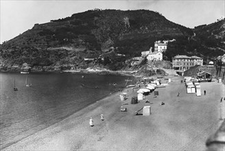 beach of bonassola, liguria, italy 1920