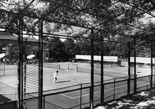 court de tennis, montecatini terme, toscane, italie 1955