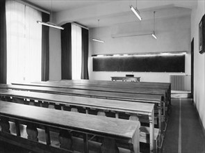 scuola normale superiore di pisa, room, tuscany, italy, 1958