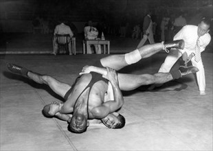 lutte gréco-romaine entre kartoziga et nemeti, 1953