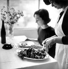 gastronomie de ligurie, imperia, dolceacqua, lapin aux olives noires de la trattoria "da re", 1965