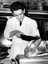 coupe d'un steak, y compris l'entrecôte, le filet et l'aloyau, 1966