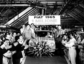 la millionième voiture fiat produite, 1965