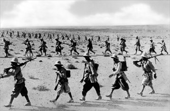 soldats dans le desert libyen, 1939 1945