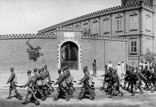 asie, chine, parade militaire à tientsin, 1918