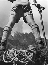 corde et pioche, 1948