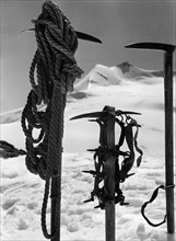 trentino, équipement d'alpinisme sur cevedale, 1957