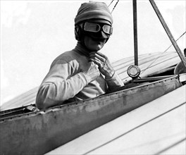 aéronautique, portrait de l'aviateur lagagneux, 1910