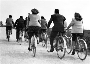 groupe de cyclistes, 1948
