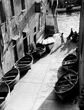 bateaux au repos, 1950