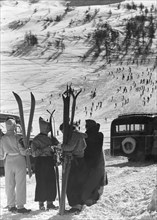 italie, piedmont, sestriere, pistes de ski, 1950