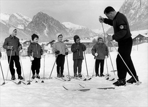 école de ski collective, 1957
