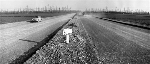 autostrade del sole, premier tronçon inachevé, 1958