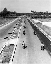 autostrada del sole, visite ministérielle des travaux du tronçon milan-parma, 1958