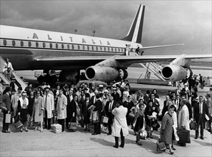 arrivée après un vol, 1967