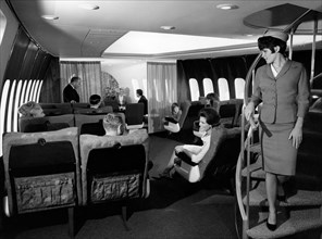 intérieur de première classe d'un jumbo jet, 1960