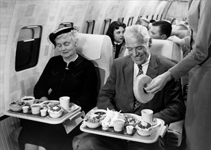 petit-déjeuner à bord, 1964