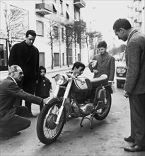 motocyclisme, mv 125, 1966