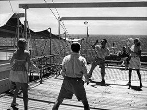 jeux sur le pont du vulcania, 1955