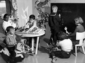 salle de jeux de seconde classe sur le giulio cesare, 1954