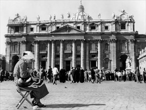 Waiting for the election of the new pope. rome. 1958